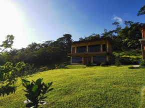 Monteluna Studios Monteverde
